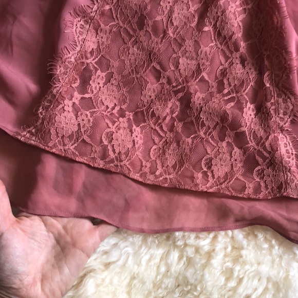 LAUREN CONRAD Bell sleeve lace back top size L - Picture 13 of 13
